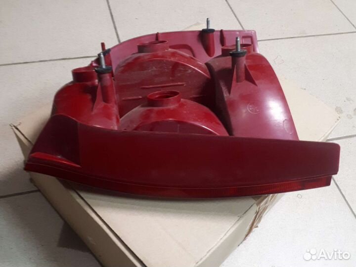 Фонарь задний ваз Калина 1118 левый