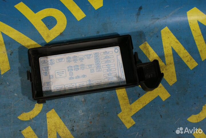 Крышка блока предохранителей Daewoo Leganza