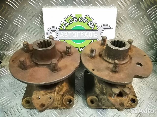 Ступица задняя Volkswagen Transporter T3 1.6