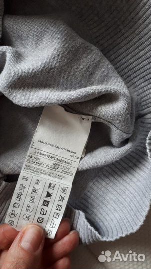 Кардиган на девочку benetton