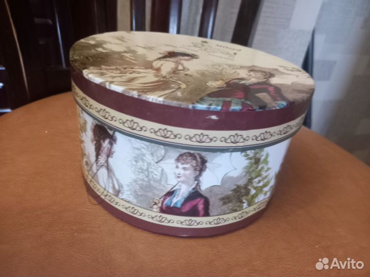 Декоративные коробки