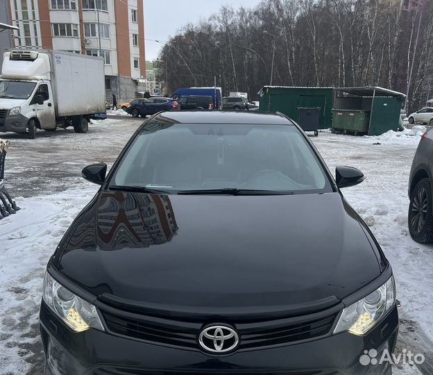 Решетка Camry 50