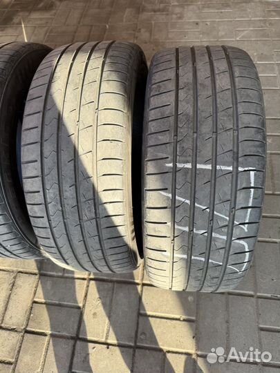 Habilead HF330 235/45 R18 98W