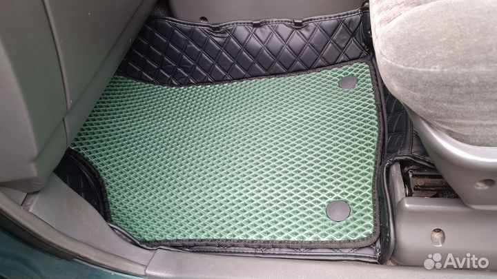 Коврики из Эко-кожи салон Isuzu Bighorn