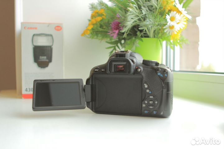 Фотоаппарат canon 650d