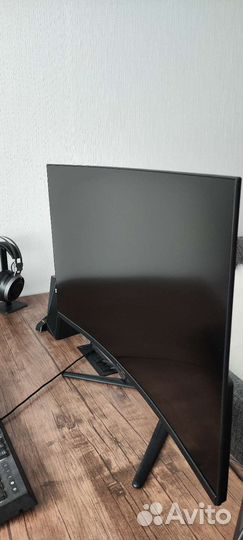 Игровой монитор 165 гц