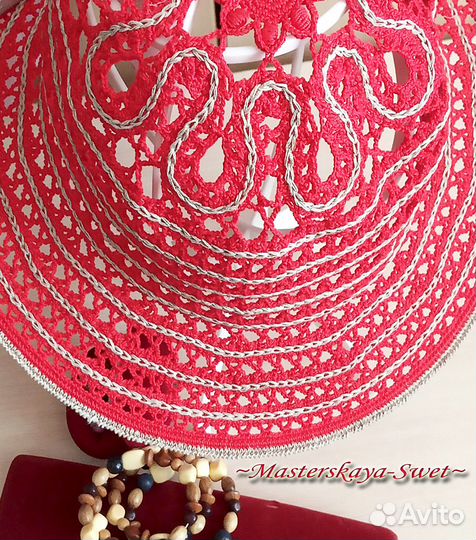 Шляпка. Летняя. Алый. Ручная работа. Крючком