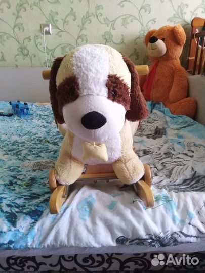 Собака качалка-каталка детская музыкальная