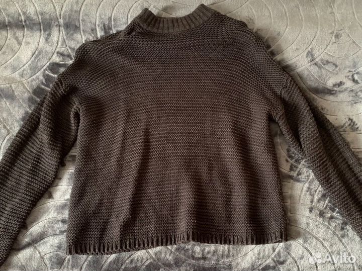 Свитер
