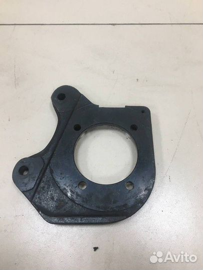 Скоба суппорта заднего правого Opel Astra