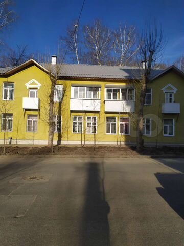 Комната 17 м² в 3-к., 2/2 эт.