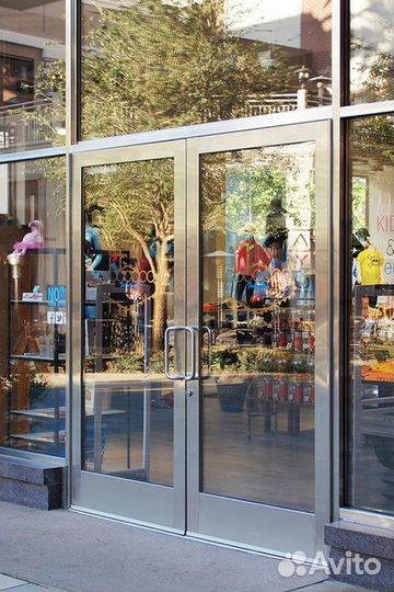 Двери на балкон