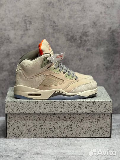 Кроссовки Nike Air Jordan 5 зимние (Арт.53340)