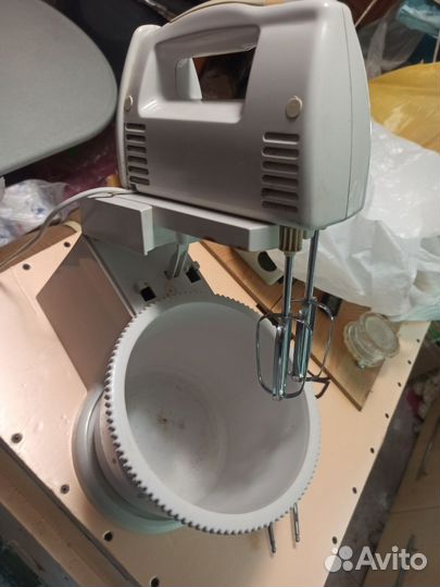 Миксер планетарный