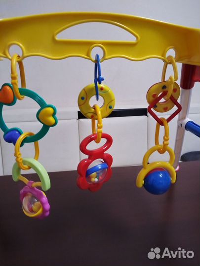 Развивающая игрушка для новорожденных