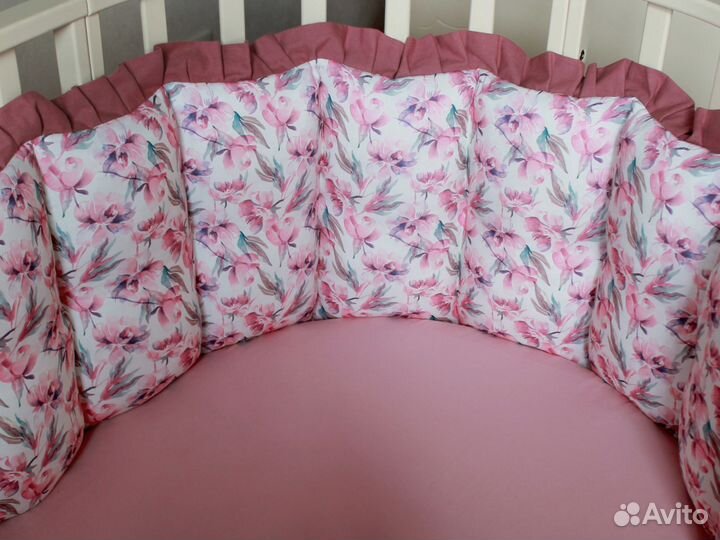 Бортики в кроватку овал (125х75)