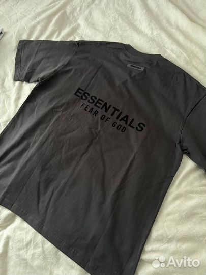 Essentials футболка