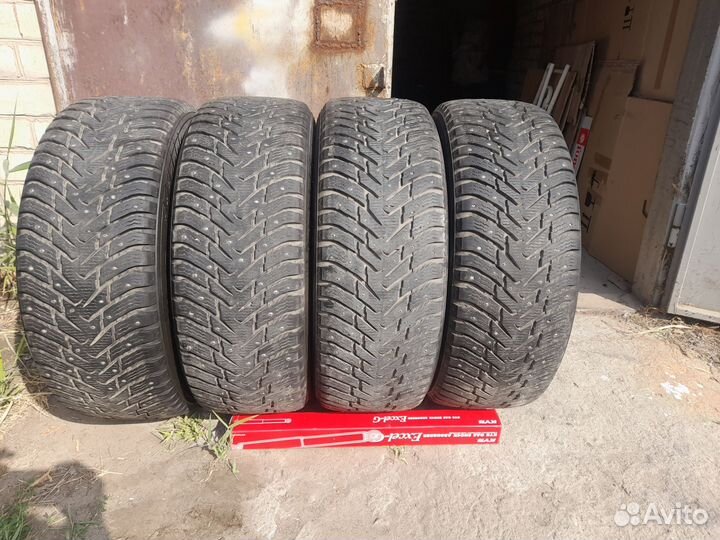 Nokian Tyres Hakkapeliitta 8 265/60 R18