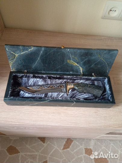 Сувенир нож в шкатулке змеевик С Днём рождения