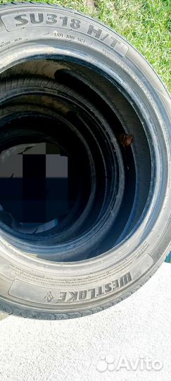 Westlake SU318 235/55 R18