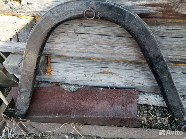 Конные сани, телега, грабли, сбруи, хомут