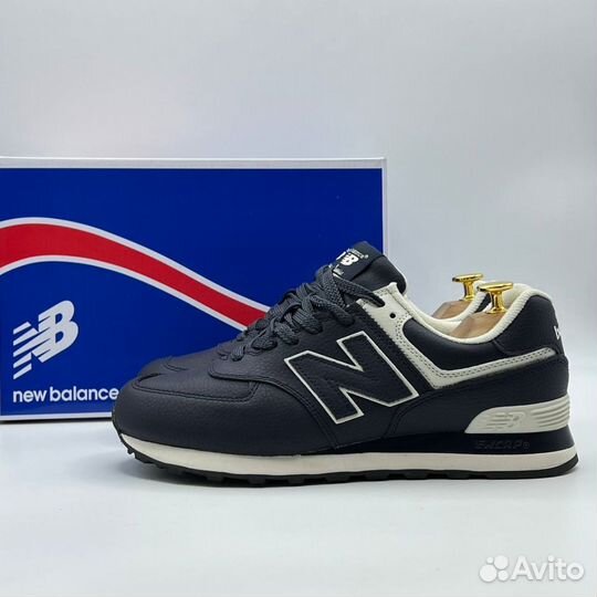 Темно-синие New Balance 574 для стильного образа