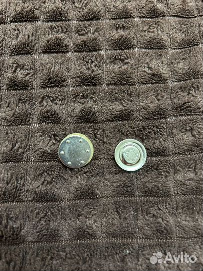 Значок для для одежды, сумки, на магните