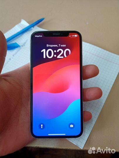 iPhone Xs, 64 ГБ