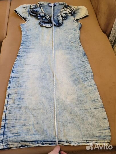 Джинсовое платье миди 44-46