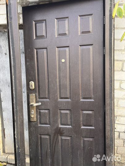 Дверь входная железная бу