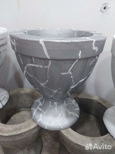 Вазоны для цветов бетонные