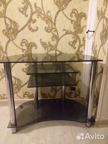 Стеклянная подставка для тв