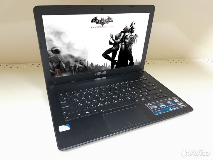 Ноутбук Asus / Intel / 4Gb / Intel до 8Gb+SSD