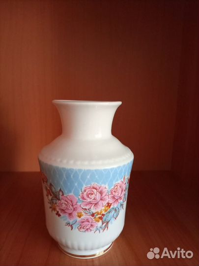 Вазочка фарфор