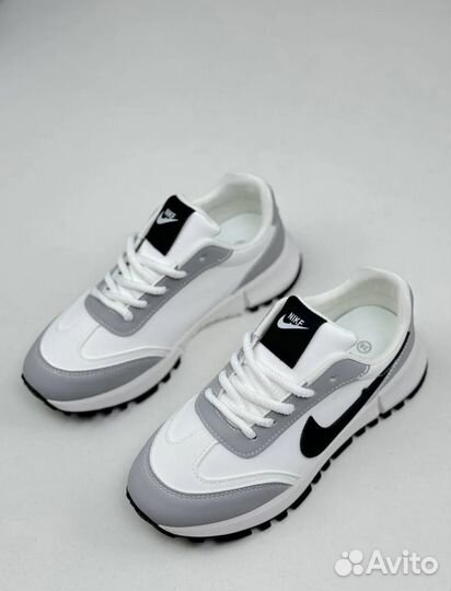 Кроссовки женские 38 размер