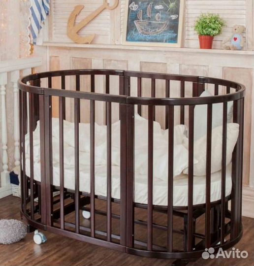 Детская кроватка трансформер с маятником