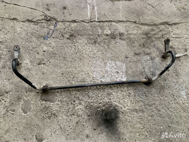 Стабилизатор передний skoda octavia a3