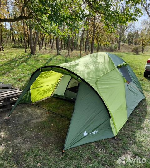 Палатка 4 местная туристическая