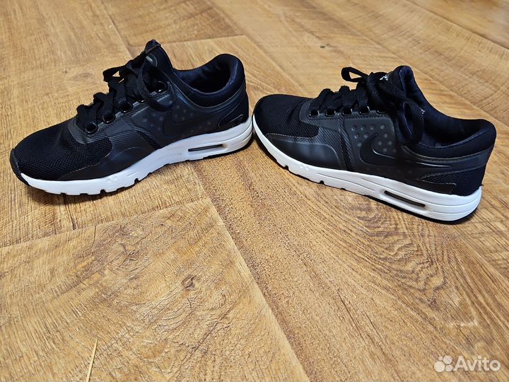 Кроссовки Nike Air Max Zero