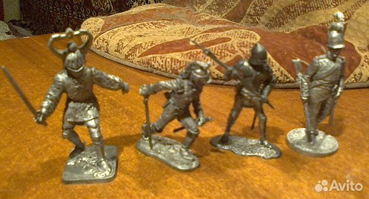 Солдатики оловянные в миниатюре. 54 мм