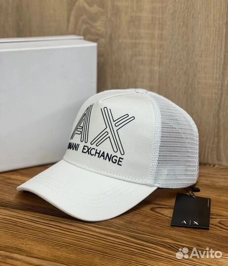 Бейсболка с сеткой Armani Exchange