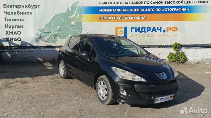 Накладка заднего бампера правая Peugeot 308 (T7) 7452PP