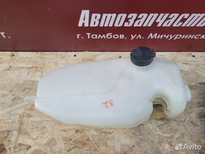 Бачок омывателя Renault Logan