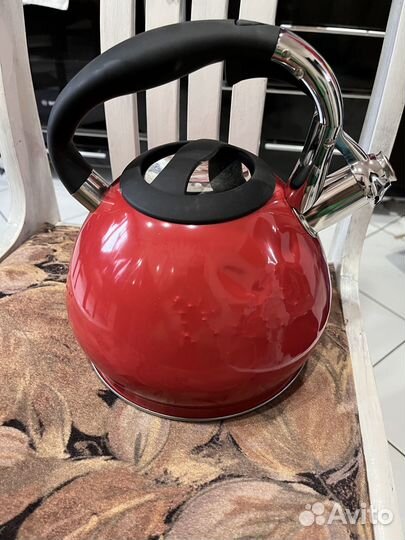 Чайник со свистком