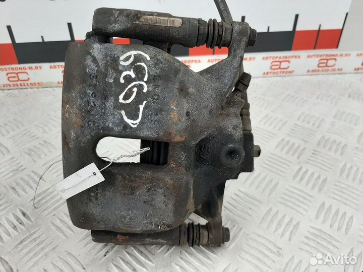 Суппорт передний правый Audi A3 8V рест. 2017