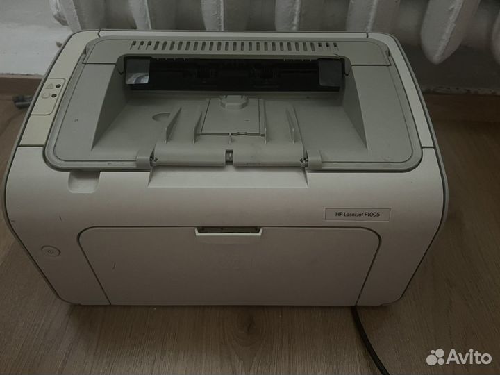 Принтер HP LaserJet PI005