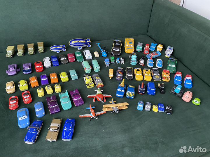 Машинки из мультфильма Тачки