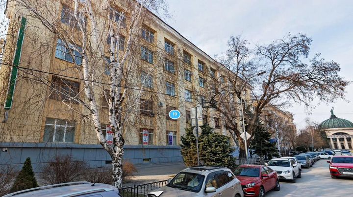 Офисы на Мира 19: 20 м² + 10,5 м² + 10,5 м²