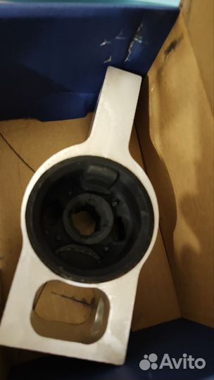 Сайлентблок подвески переднего рычага (задний)