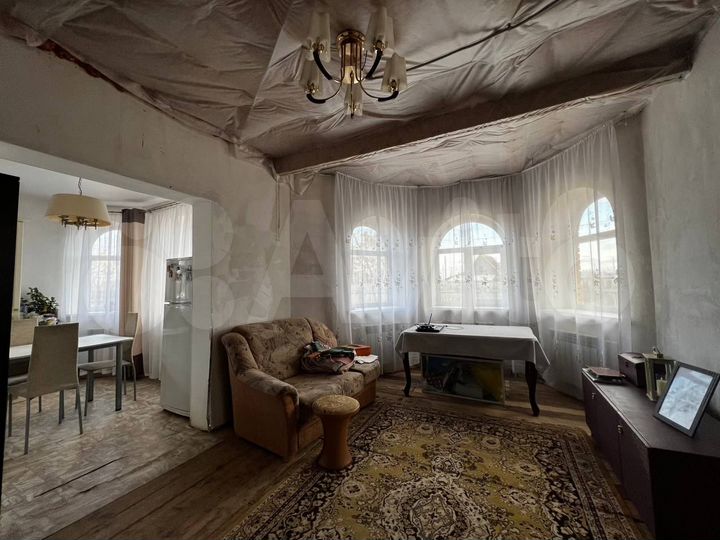 Дом 190 м² на участке 21 сот.